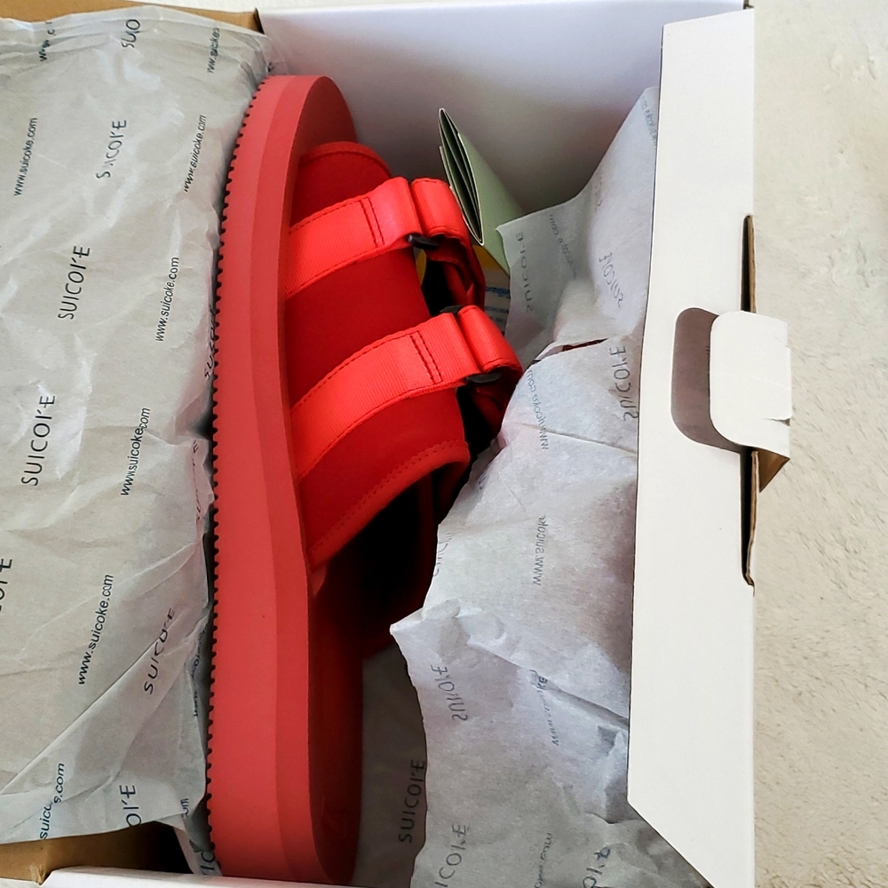 NWT Suicoke - Picture 4 of 9